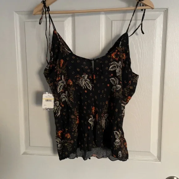 Free People Float Away Plunge Camisole Size Medium NWT - Picture 3 of 6